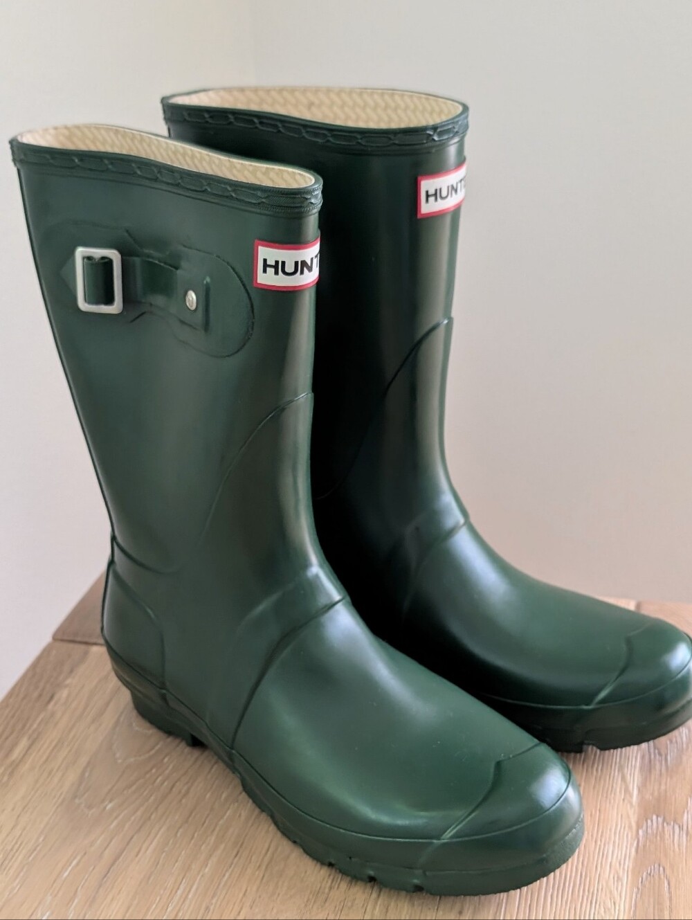 Hunter Original Rubber Shiny Mid-Calf Rain Boots In Forest Green - 9 - Picture 2 of 12